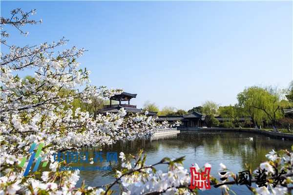 �������� ���������Ļ����ν�����Ϯ